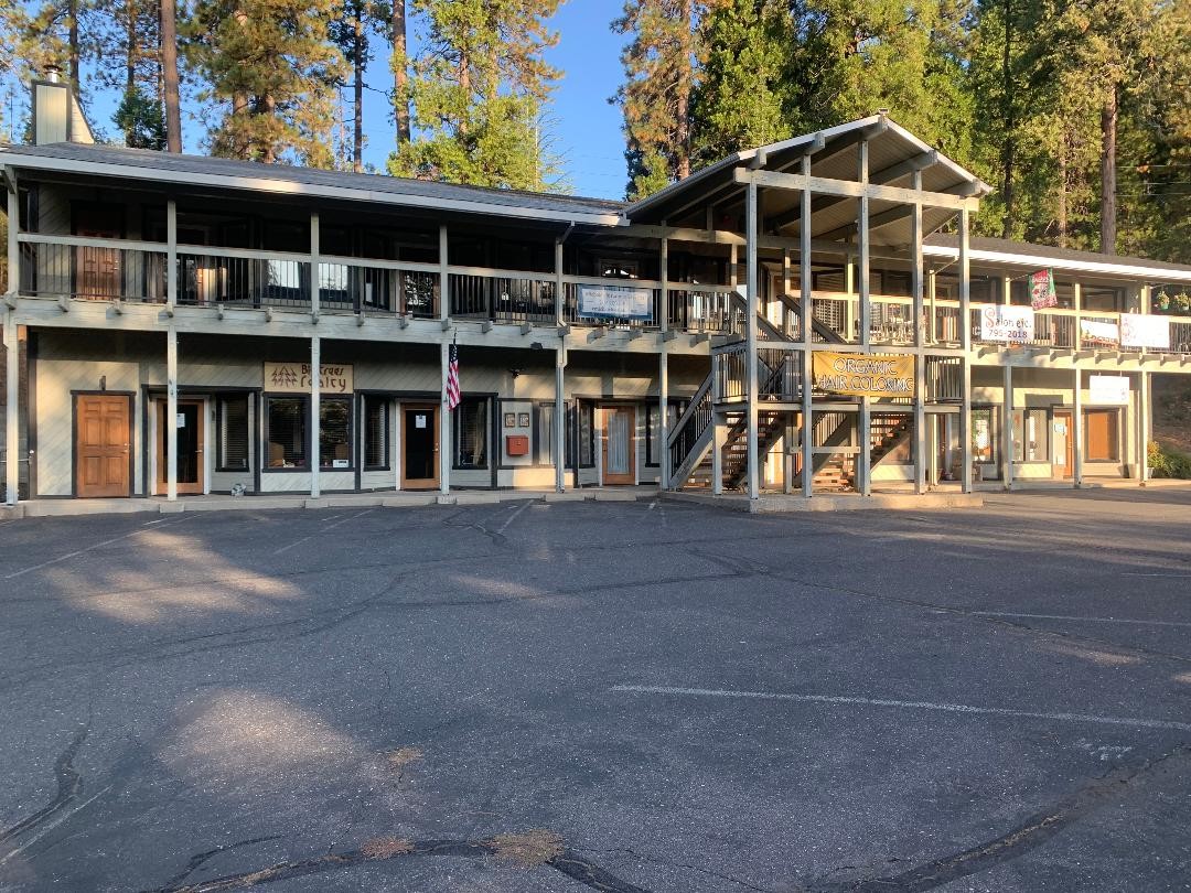 Grizzly Plaza Office Space Available